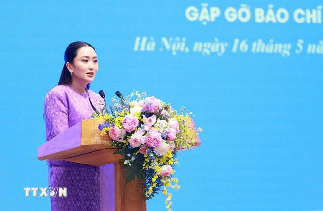 Thủ tướng Thái Lan Paetongtarn Shinawatra công bố Việt Nam và Thái Lan nâng cấp quan hệ lên Đối tác Chiến lược Toàn diện. (Ảnh: Dương Giang/TTXVN) ttxvn-thu-tuong-viet-nam-thai-lan-5.jpg