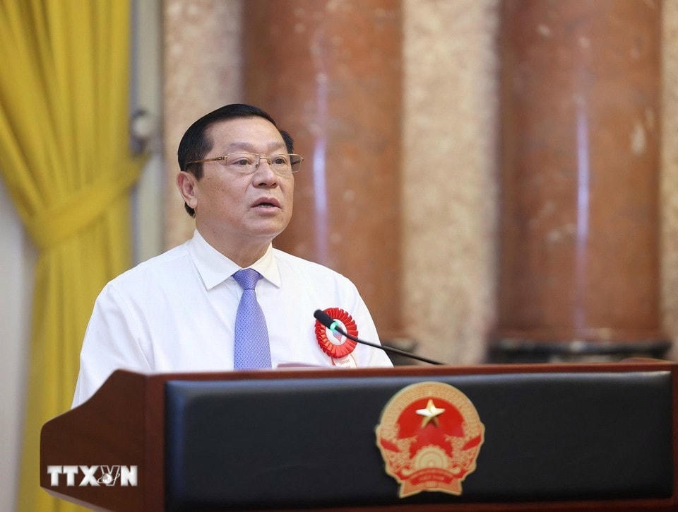 Đồng chí Lại Xuân Môn, Uỷ viên Trung ương Đảng, Phó Trưởng ban Thường trực Ban Tuyên giáo và Dân vận Trung ương báo cáo. (Ảnh: Lâm Khánh/TTXVN)