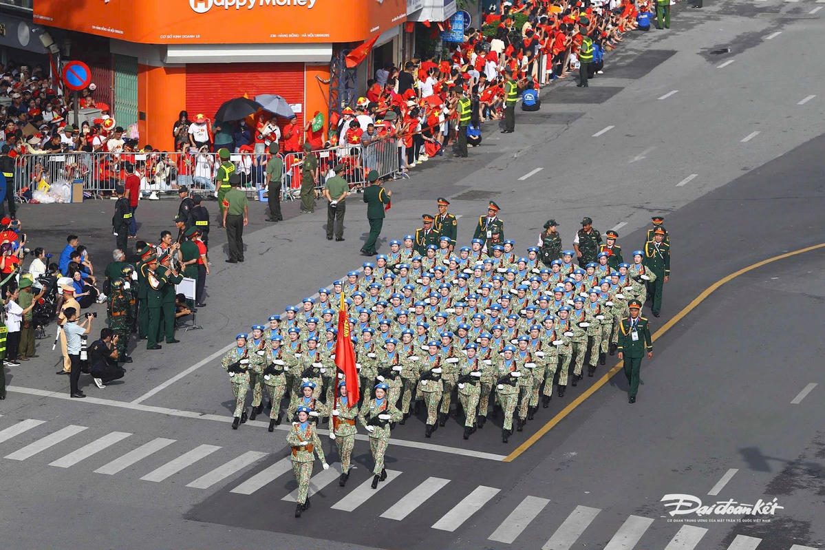 GÌn giữ hòa bình