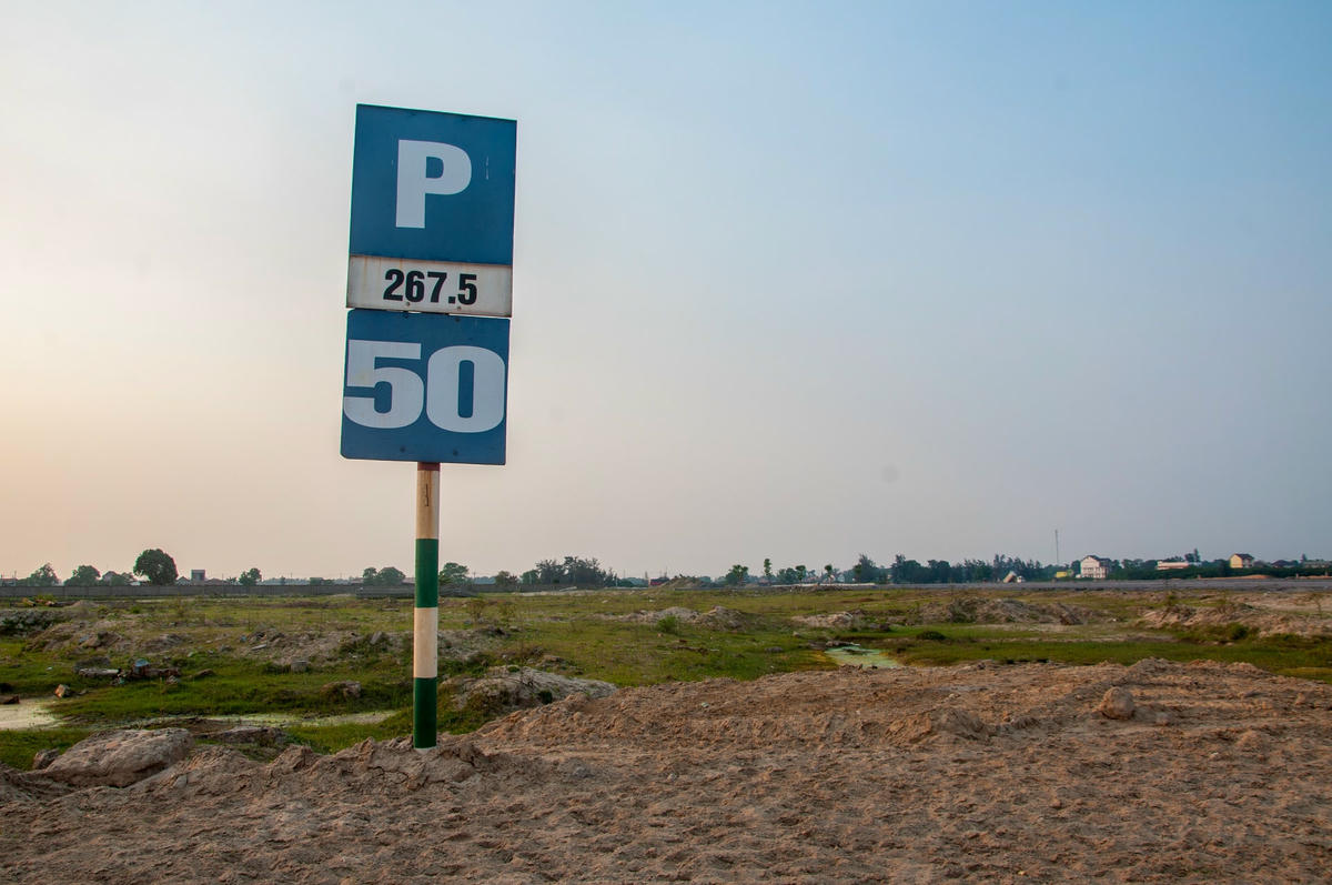 Nhà máy sửa chữa, đóng tàu Cửa Việt được UBND tỉnh Quảng Trị chủ trương đầu tư vào ngày 10/8/2017 tại Quyết định số 2179/QĐ-UBND. Ngày 24/6/2019, UBND tỉnh Quảng Trị có Quyết định số 1573/QĐ-UBND điều chỉnh chủ trương đầu tư dự án Nhà máy sửa chữa, đóng tàu Cửa Việt.