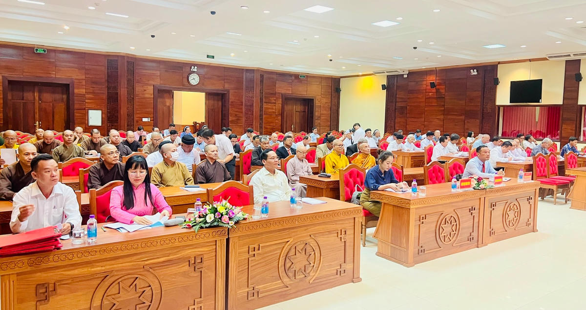 Toàn cảnh Hội nghị.