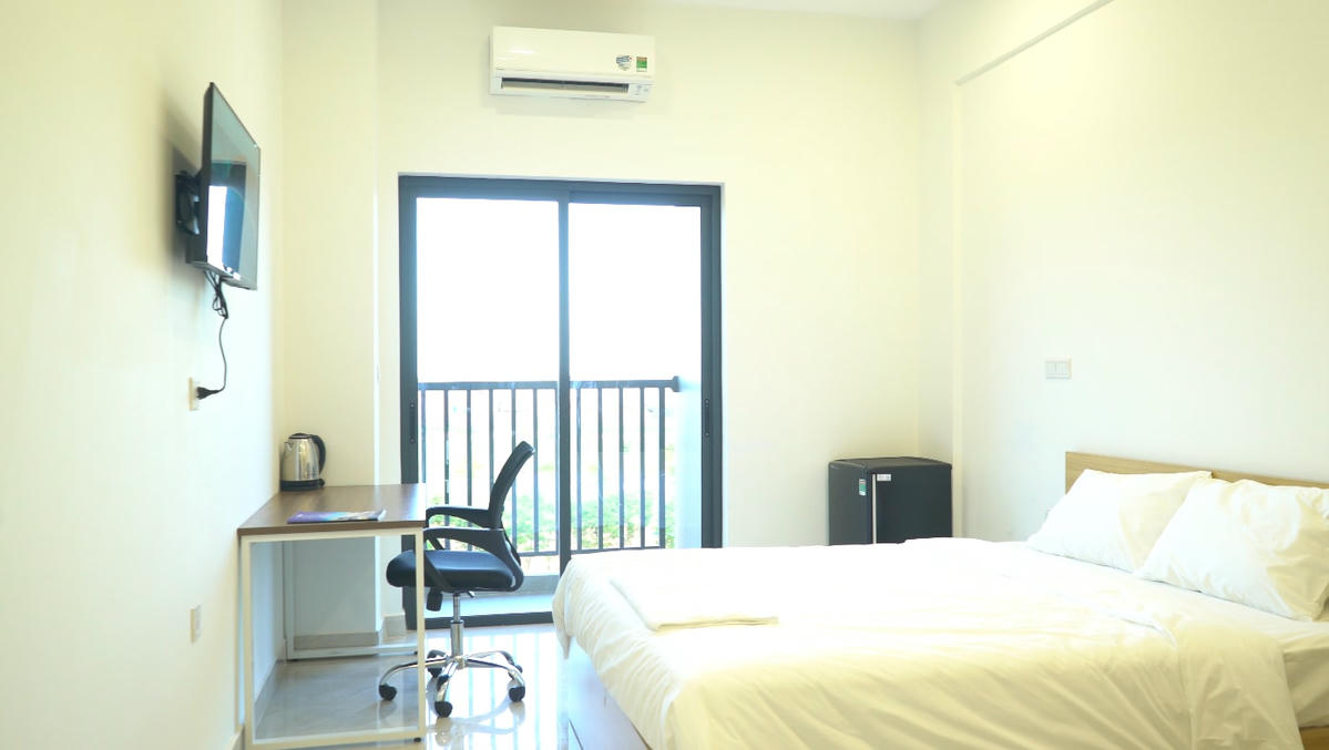 NovaGroup đã và đang triển khai xây dựng 10.000 đơn vị nhà ở cho CBNV lao động tại các Dự án của mình để họ có chỗ ở ổn định, an tâm làm việc.(Ảnh: Một phòng ở dành cho CBNV NovaGroup tại NovaWorld Phan Thiet).