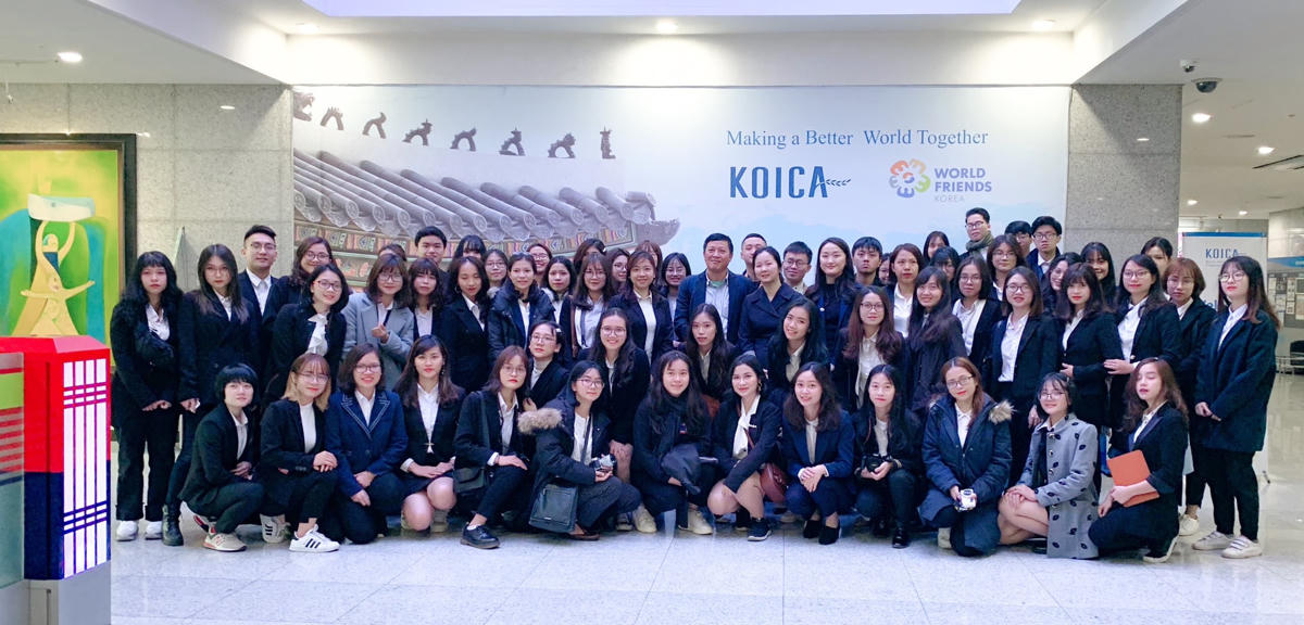 z4879735932026_9ef2961dd8e6b6fdfc764702360ac1ee