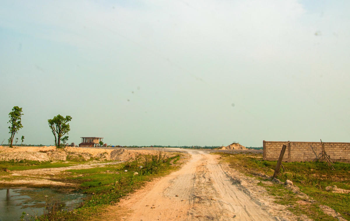 Vào đầu tháng 4/2023 phóng viên Báo Đại Đoàn Kết có buổi thực tế tại dự án Nhà máy sửa chữa, đóng tàu Cửa Việt (địa chỉ: xã Gio Mai, huyện Gio Linh, tỉnh Quảng Trị).