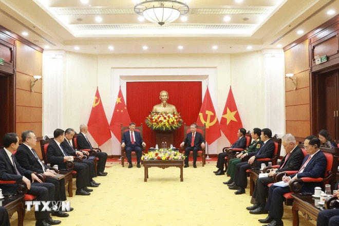 Tổng Bí thư Tô Lâm gặp hẹp Tổng Bí thư, Chủ tịch nước Trung Quốc Tập Cận Bình. (Ảnh: Doãn Tấn/TTXVN) ttxvn-tong-bi-thu-vietnam-trung-quoc-gap-hep-1.jpg