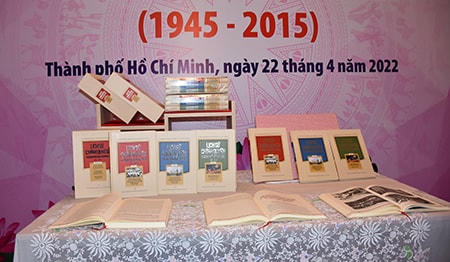 Bộ sách Lịch sử Chính quyền Thành phố Hồ Chí Minh (1945-2015)