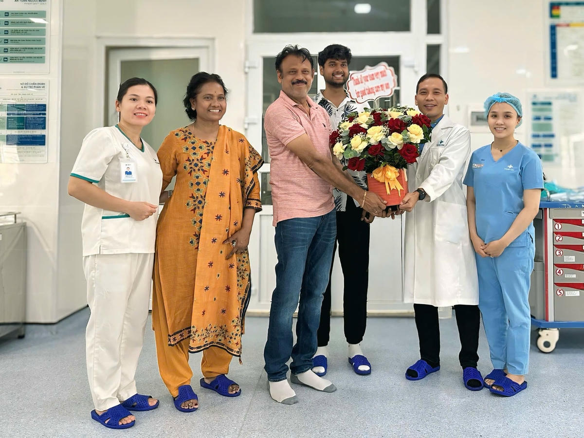 Người bệnh khỏe mạnh xuất viện sau quá trình điều trị