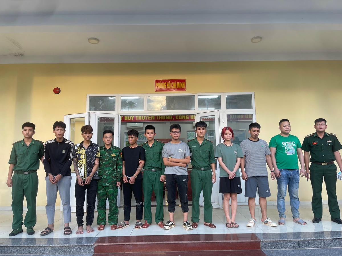 Bộ đội Biên phòng tỉnh Quảng Trị đang tiến hành điều tra, xử lý các đối tượng theo quy định của pháp luật.