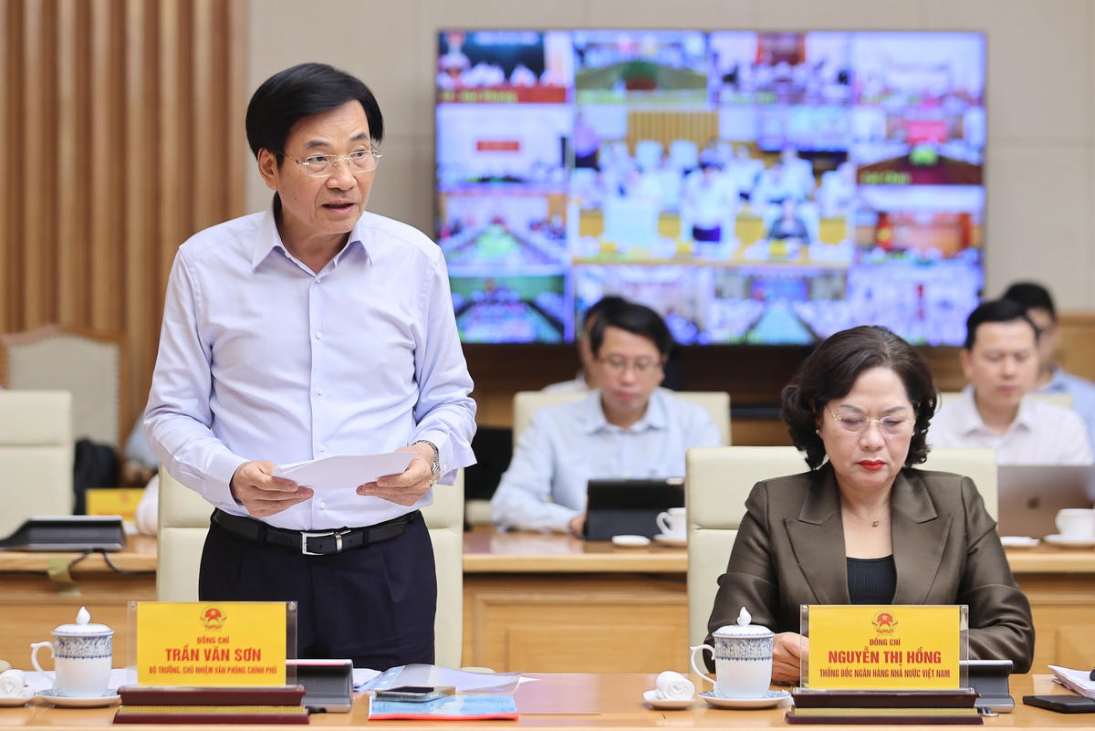 Thủ tướng: Tăng trưởng 8,3-8,5% năm 2025 không là 'mục tiêu bất khả thi'- Ảnh 4.