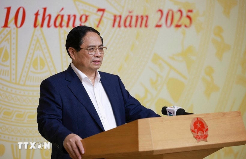 Thủ tướng Phạm Minh Chính chủ trì Hội nghị đánh giá 3 năm thực hiện Nghị quyết số 18-NQ/TW và 1 năm thi hành Luật Đất đai năm 2024. (Ảnh: Dương Giang/TTXVN)