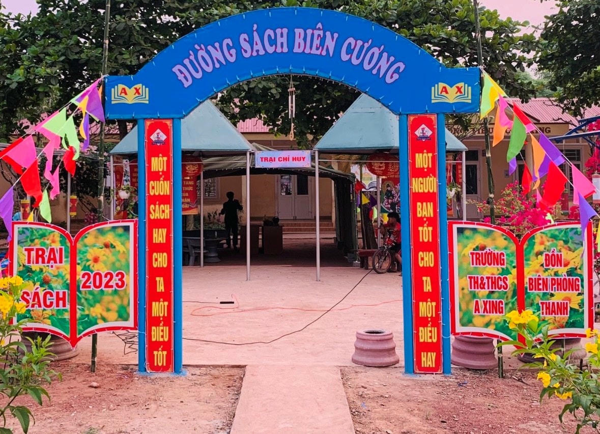 Chương trình được tổ chức tại trường TH&THCS A Xing.