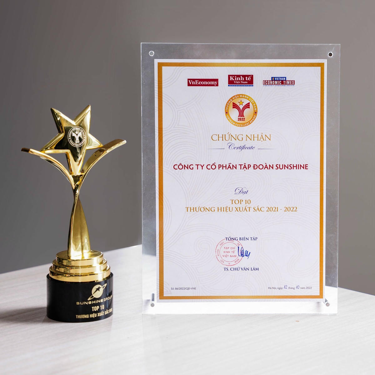 Sunshine City, thành phố Xanh bên nhịp sóng sông Hồng, tọa lạc tại KĐT Nam Thăng Long (Ciputra) được vinh danh KĐT đáng sống trong nhiều năm liên tiếp.