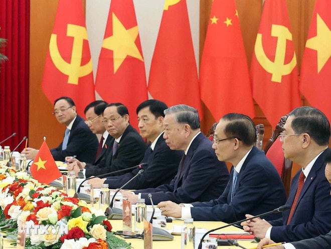 Tổng Bí thư Tô Lâm tại buổi tiếp. (Ảnh: Thống Nhất/TTXVN) ttxvn-tong-bi-thu-to-lam-hoi-kien-voi-uy-vien-truong-nhan-dai-toan-quoc-trung-quoc-trieu-lac-te-8247008-4.jpg