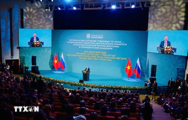 Tổng Bí thư Tô Lâm phát biểu Chính sách tại Học viện Tổng thống Nga. (Ảnh: TTXVN phát) ttxvn-tong-bi-thu-to-lam-phat-bieu-1.jpg