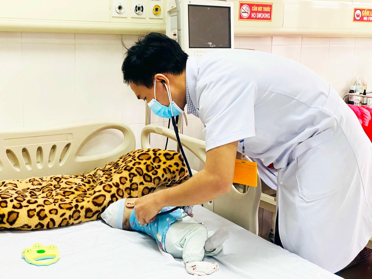 Nhiều cơ sở y tế thiếu trang thiết bị phục vụ người bệnh (ảnh minh hoạ)