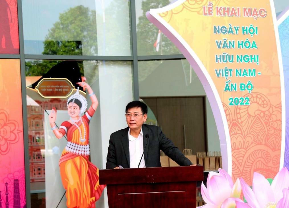 Ông Mai Hùng Dũng - Phó Chủ Tịch Thường Trực UBND tỉnh Bình Dương phát biểu tại buổi lễ.