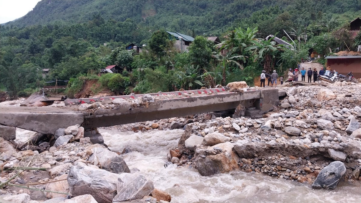 Trận lũ ống ngày 12/9 khiến xã Liên Minh bị ảnh hượng nặng nề về cả người và tài sản. Ảnh: Trung Dũng