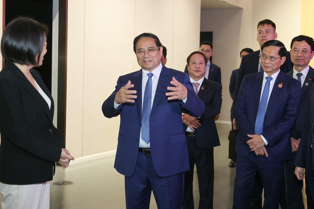 Thủ tướng tham quan, tìm hiểu kinh nghiệm phát triển của quận Phố Đông (Thượng Hải)- Ảnh 5.