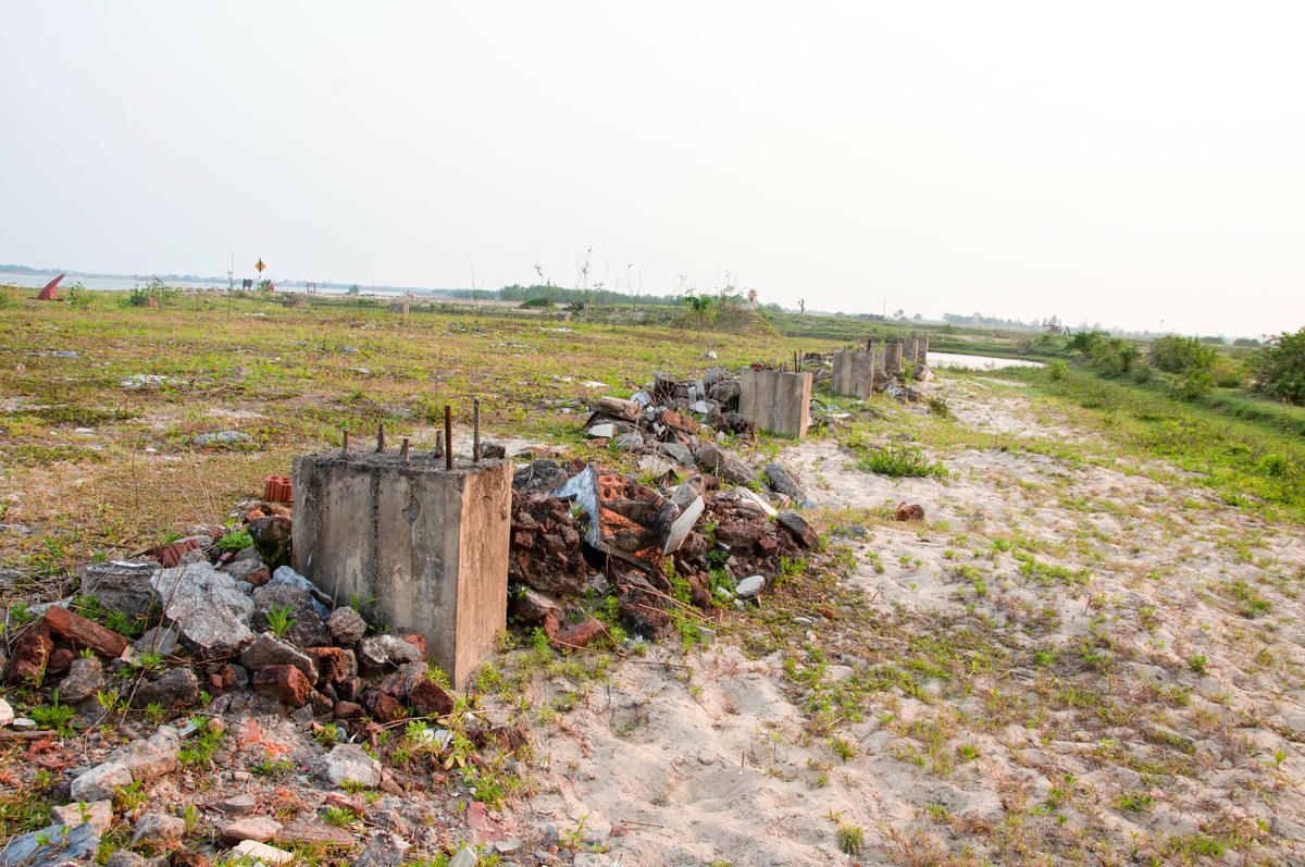 Trong đó, Phó Chủ tịch Thường trực UBND tỉnh Quảng Trị kết luận, đây là dự án phù hợp với mục tiêu, định hướng phát triển kinh tế biển nhằm phát huy tiềm năng, lợi thế của tỉnh Quảng Trị, phù hợp Chiến lược phát triển bền vững kinh tế biển Việt Nam theo Nghị quyết số 36-NQ/TW ngày 22/10/2018 của Ban Chấp hành Trung ương Đảng.