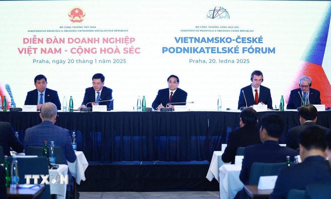 Thủ tướng Phạm Minh Chính dự Diễn đàn doanh nghiệp Việt Nam-Séc. (Ảnh: Dương Giang/TTXVN) ttxvn-viet-nam-sec-2.jpg
