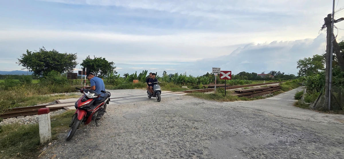 2 Nghệ An - Đường ngang