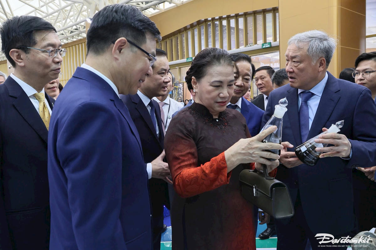 ảnh lãnh đạo đảng6