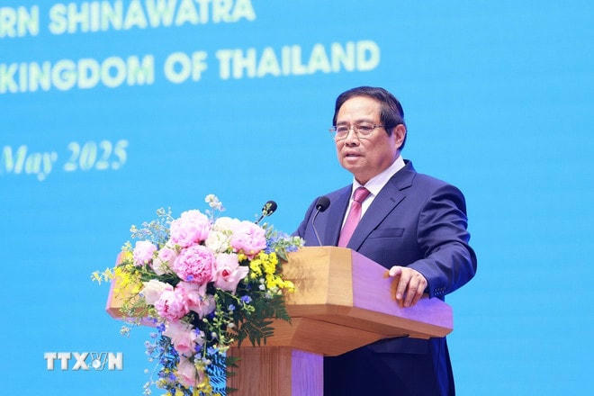 Thủ tướng Phạm Minh Chính công bố Việt Nam và Thái Lan nâng cấp quan hệ lên Đối tác Chiến lược Toàn diện. (Ảnh: Dương Giang/TTXVN) ttxvn-thu-tuong-viet-nam-thai-lan-1.jpg