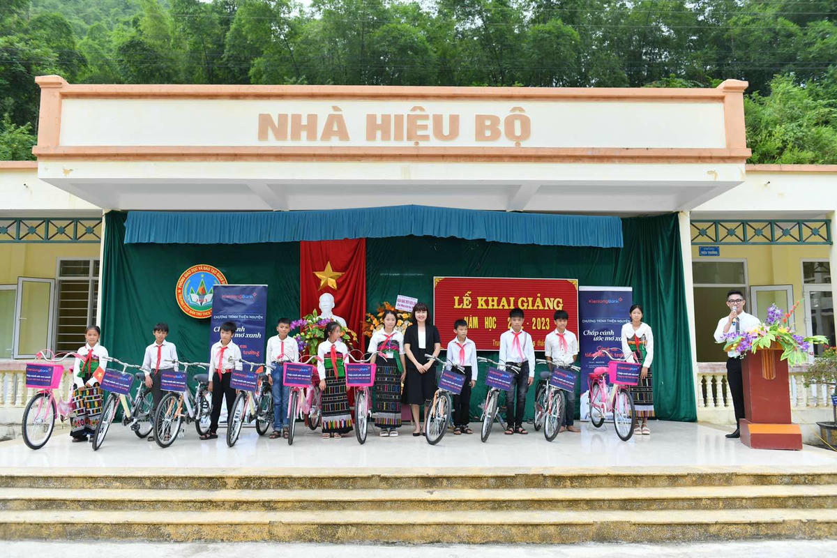 1.000 máy STM được KienlongBank dự kiến triển khai tại các tỉnh vùng sâu, vùng xa trong thời gian tới