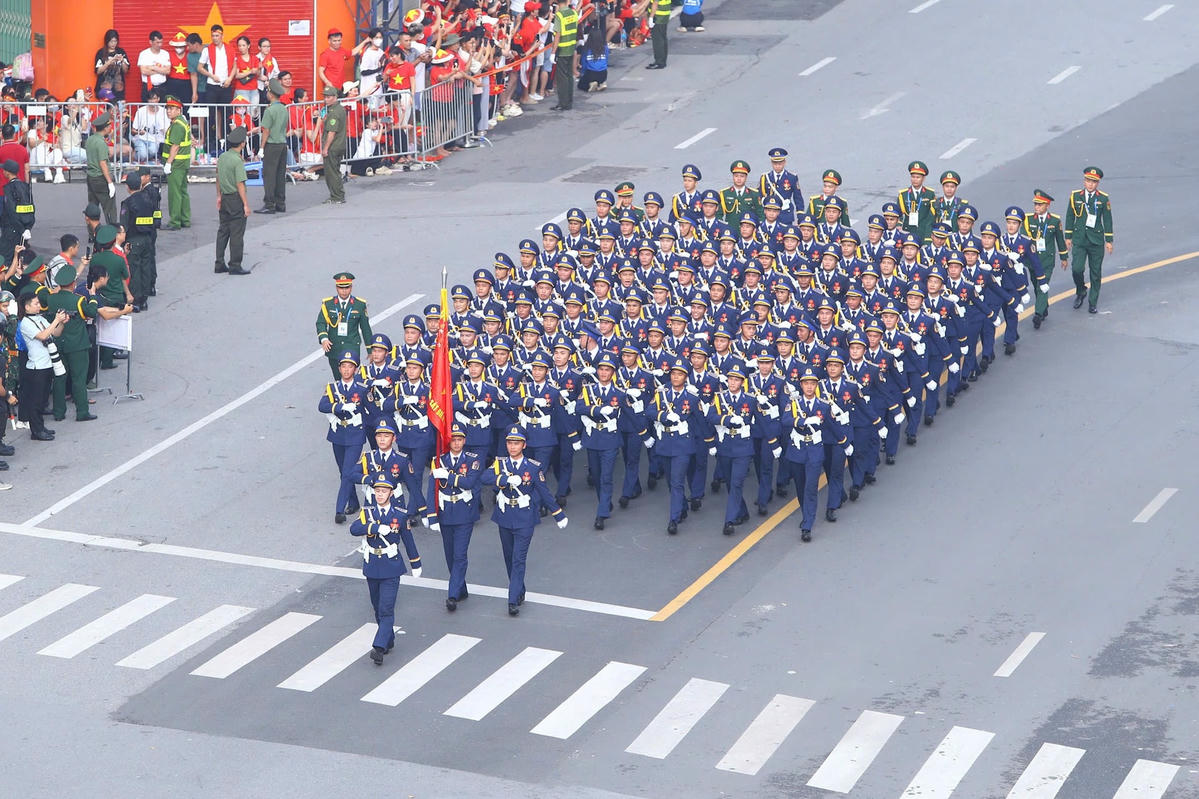 gen-h-Canhe sát biển