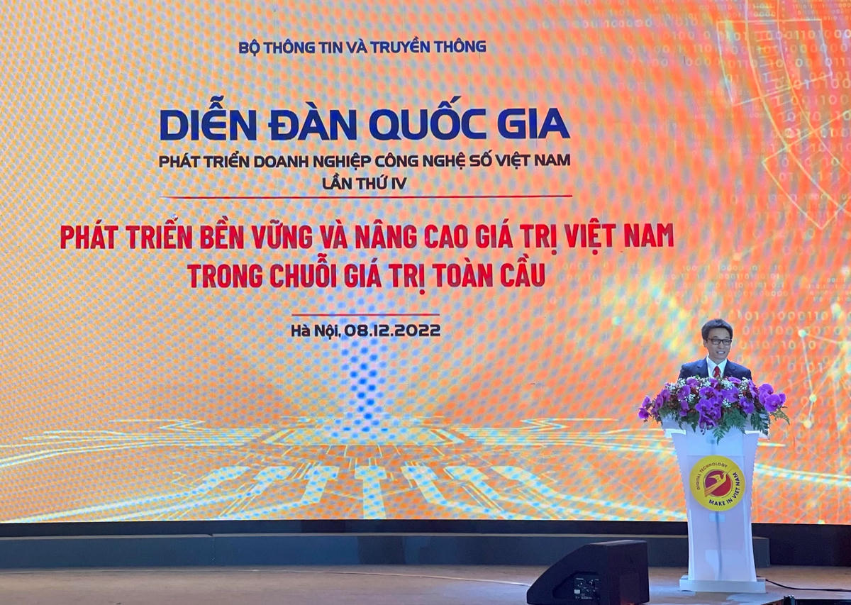 Phó Thủ tướng Vũ Đức Đam phát biểu tại diễn đàn.