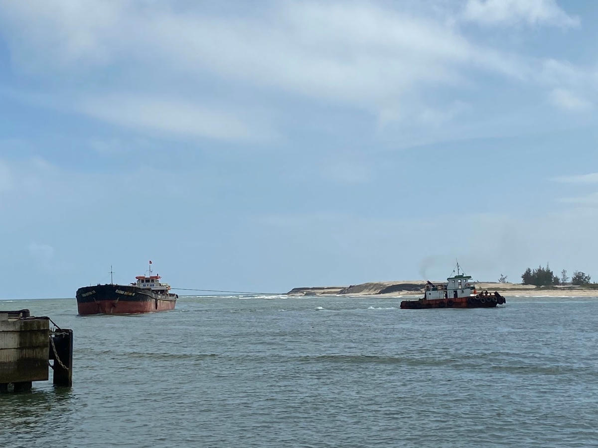 Cứu hộ thành công tàu Chính Quỳnh 19.