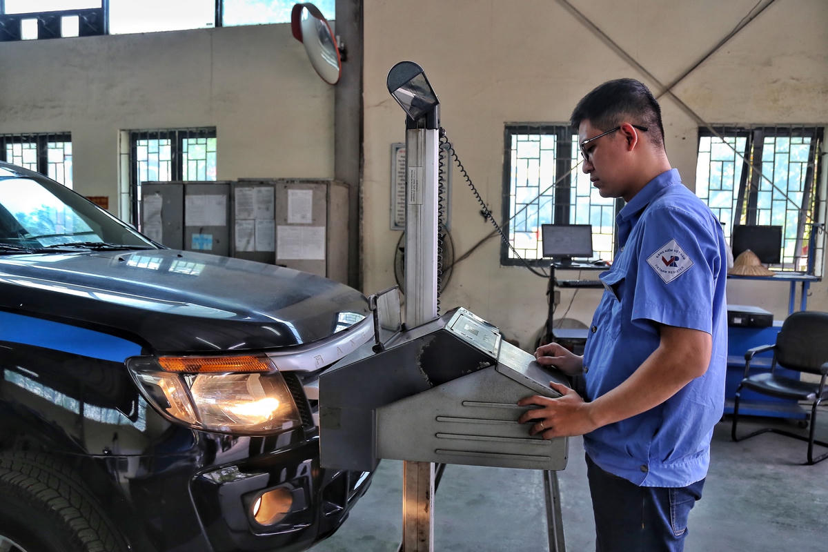 Việc điều chỉnh chu kỳ kiểm định xe cơ giới phải đặt mục tiêu an toàn lên hàng đầu.
