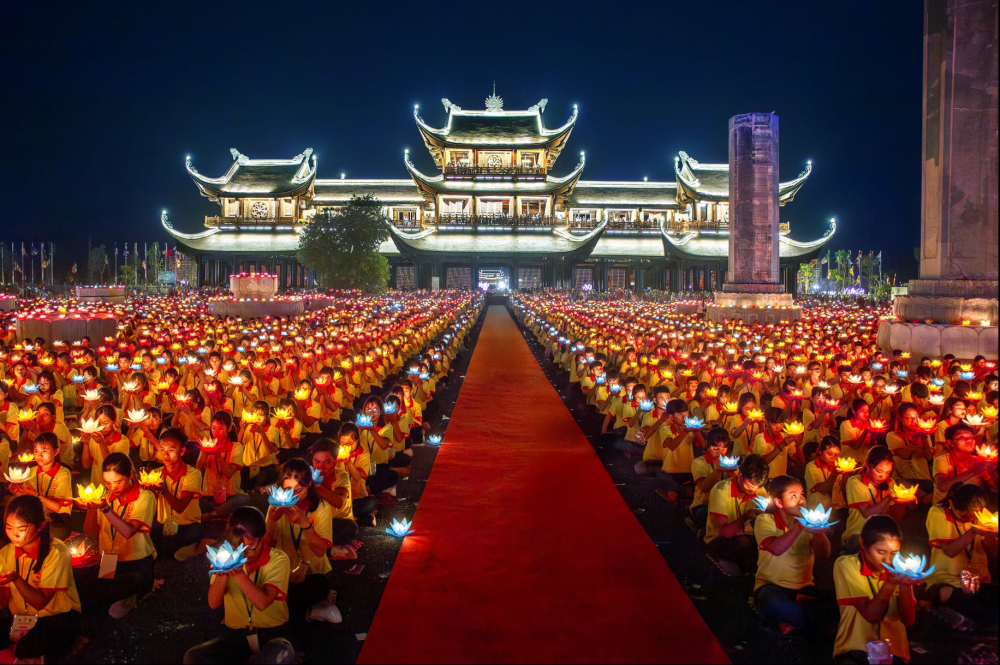 Giải Ba - Hoa đăng (Từ Thế Duy).