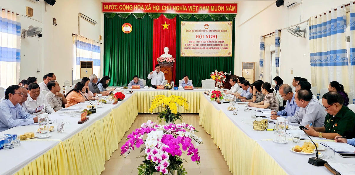 Toàn cảnh hội nghị