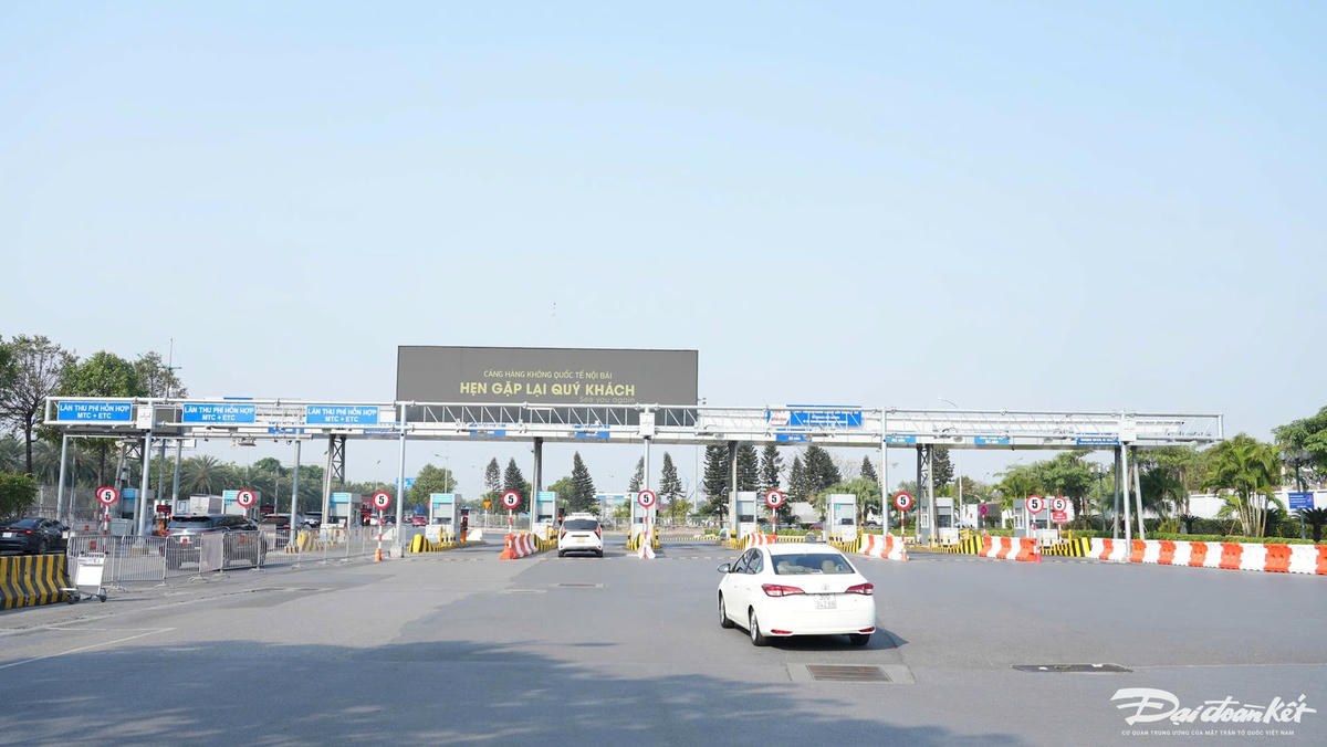 Cảng HKQT Nội Bài chính thức áp dụng thu phí không dừng tại tất cả các làn vào ra cả hai nhà ga (5)