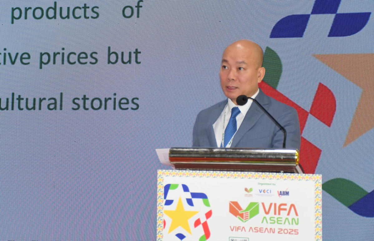 Ông Vũ Bá Phú - Cục trưởng Cục Xúc tiến thương mại, Bộ Công thương nói về phát triển thị trường cho ngành đồ gỗ, thủ công mỹ nghệ