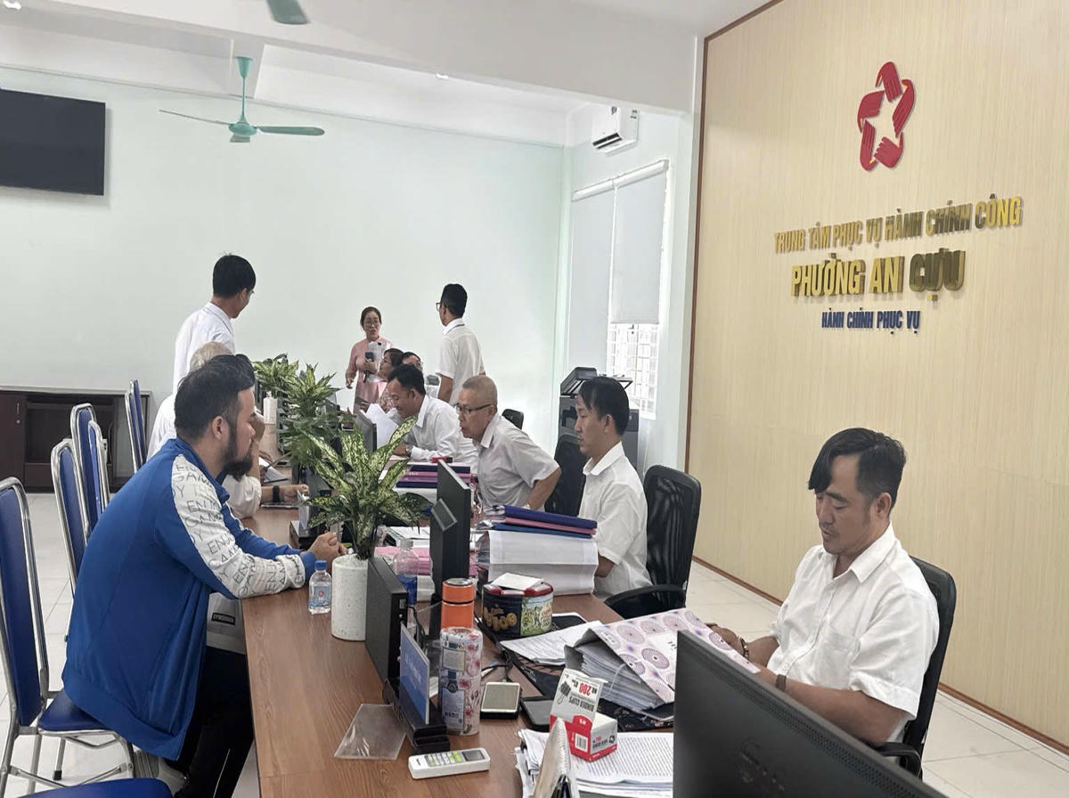 anh bai duoi vừa thêm