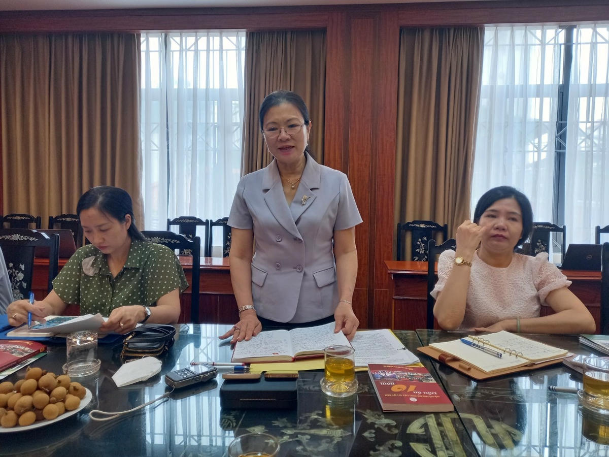 Phó Chủ tịch Trương Thị Ngọc Ánh phát biểu tại buổi làm việc. 