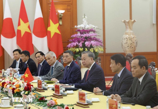 Tổng Bí thư Tô Lâm tại buổi tiếp Chủ tịch đảng Dân chủ Tự do, Thủ tướng Nhật Bản Ishiba Shigeru. (Ảnh: Thống Nhất/TTXVN) ttxvn-tong-bi-thu-to-lam-tiep-chu-tich-dang-dan-chu-tu-do-thu-tuong-nhat-ban-ishiba-shigeru-2704-4.jpg