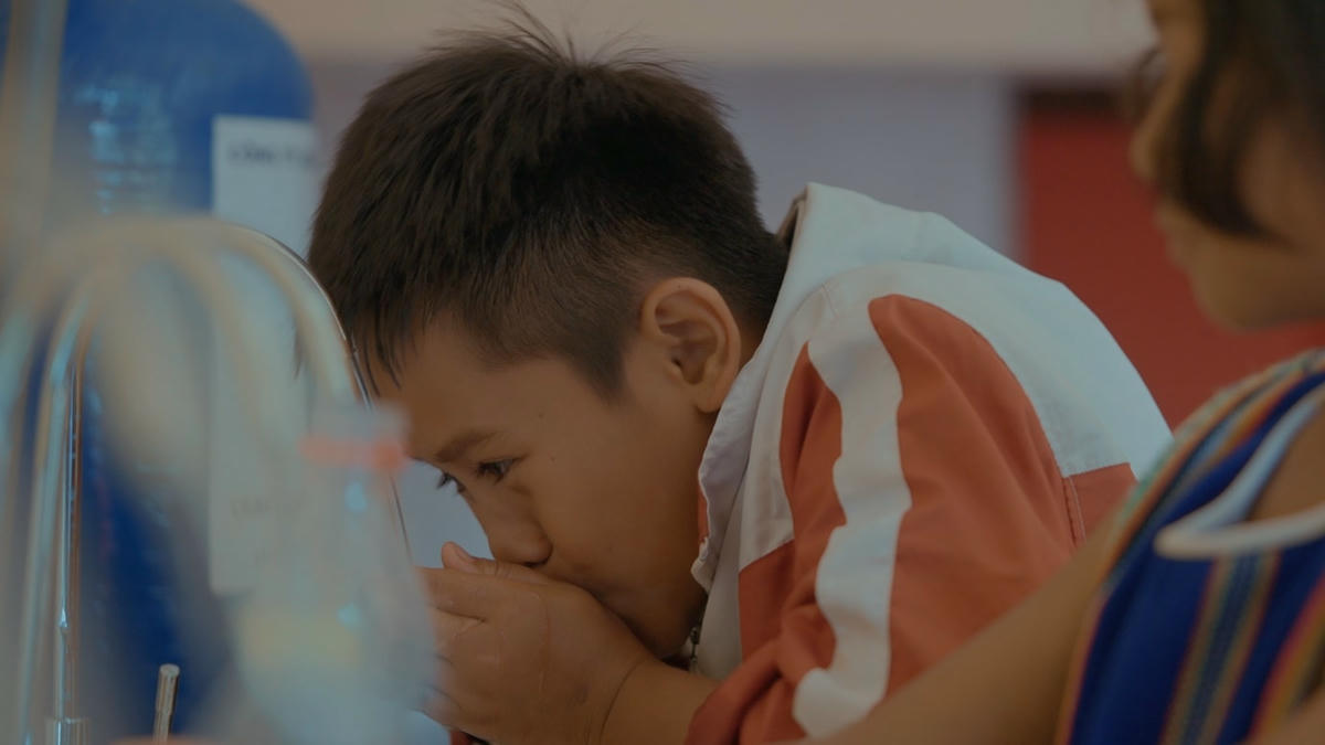 Mang nguồn nước đạt chuẩn và Cặp đi học đến học sinh tại thủ phủ trà Lâm Đồng là một trong những dự án quan trọng của Doanh nghiệp.