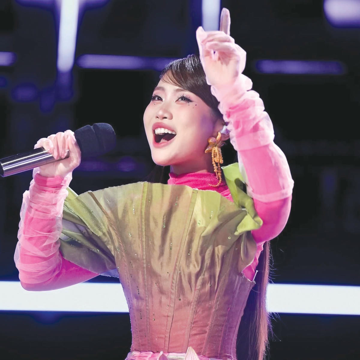 Phuong My Chi bieu dien Bong Phu Hoa 2