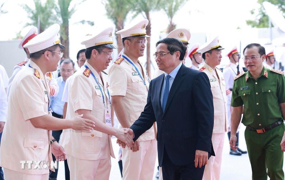 Thủ tướng Phạm Minh Chính đến dự Lễ khai trương Trung tâm Dữ liệu quốc gia. (Ảnh: Dương Giang/TTXVN)