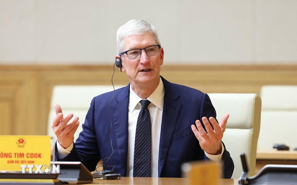 Giám đốc điều hành Tập đoàn Apple Tim Cook phát biểu. (Ảnh: Dương Giang/TTXVN) ttxvn_thu tuong tiep ong Tim Cook (4).jpg