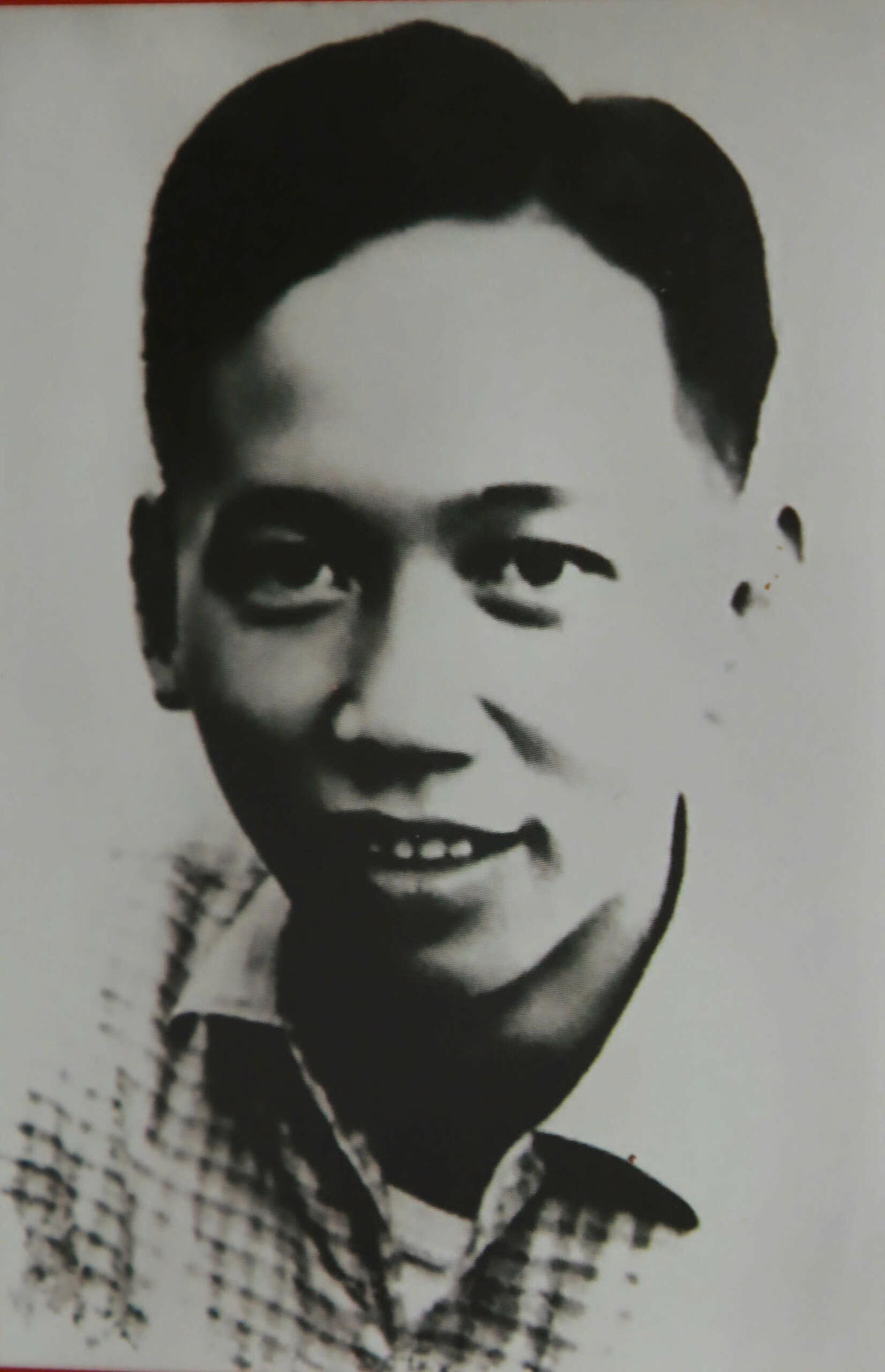 anh tr4 CN Liet si Le Quang Loc