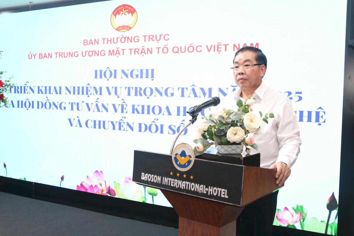 Ông Nguyễn Quang Huân