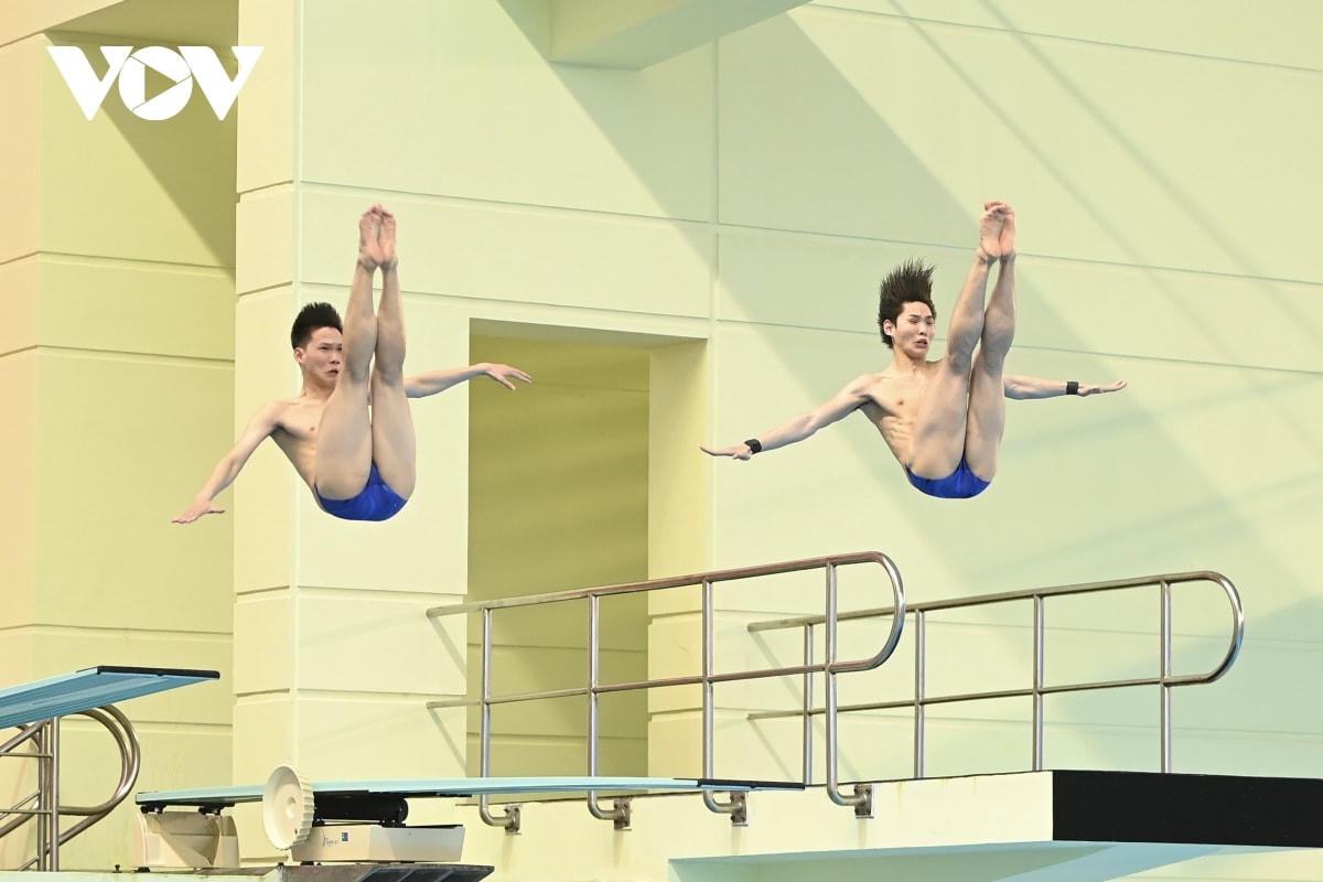 Nguyễn Tùng Dương – Phương Thế Anh mang về HCB nội dung Đôi nam cầu mềm 3 m cho Đoàn Thể thao Việt Nam. (Ảnh: VOV).