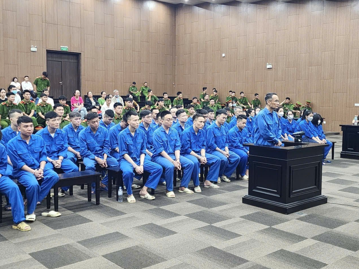 Xử sơ thẩm băng nhóm đòi nợ bằng cách cắt ghép hình ảnh khỏa thân để bôi nhọ 'con nợ' antt