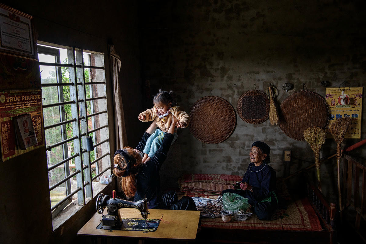 Sắc màu cuộc sống