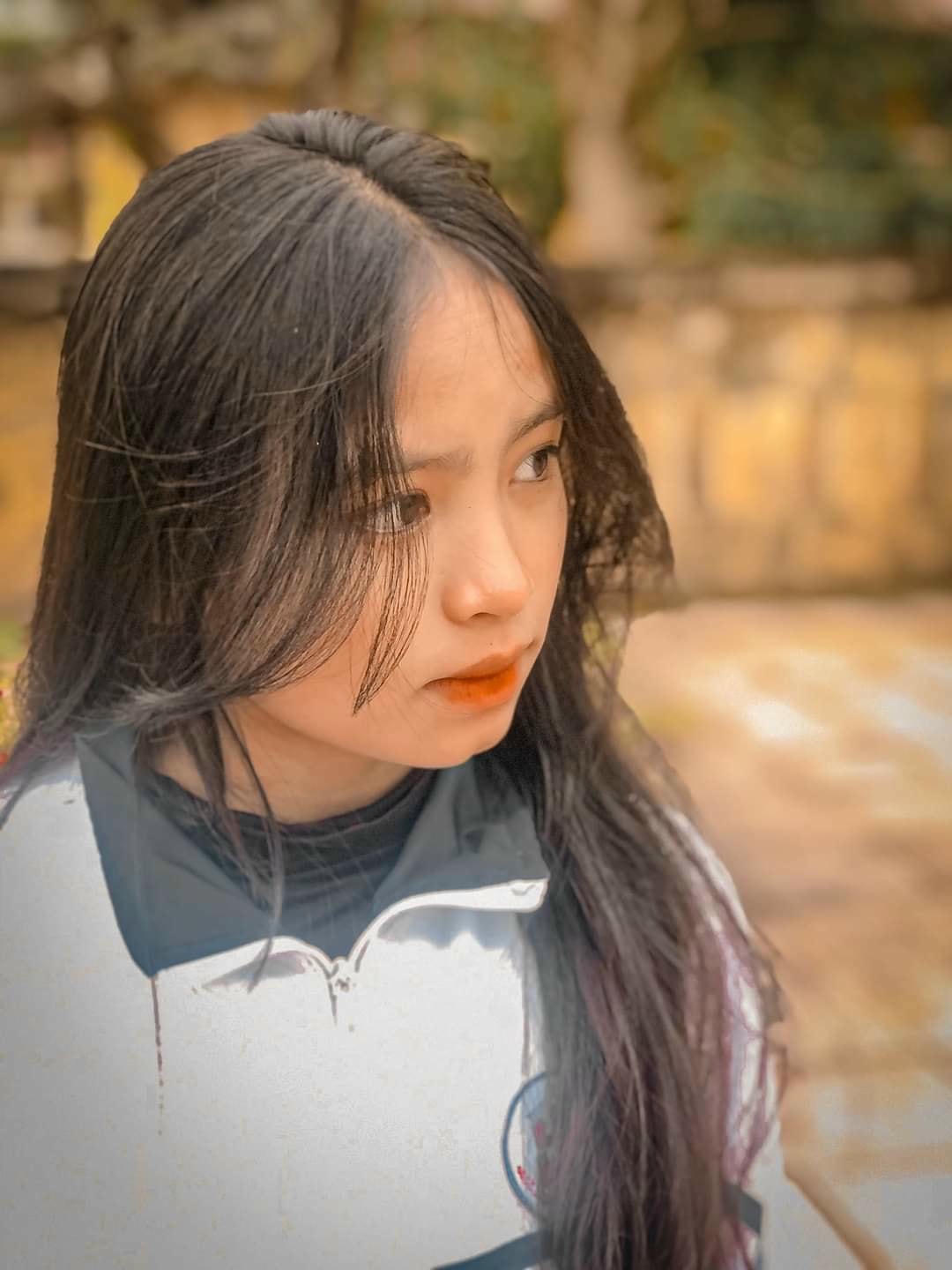 Hồ Thị Bông - Thí sinh duy nhất của trường THPT A Túc đạt điểm 10 trong Kỳ thi tốt nghiệp THPT năm 2023.