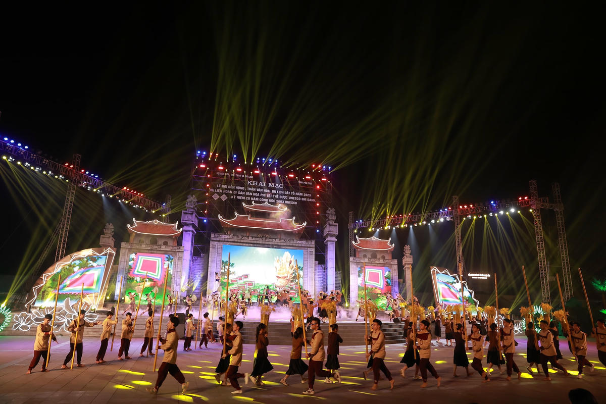 Chương trình nhằm tôn vinh những giá trị văn hoá trường tồn của dân tộc.